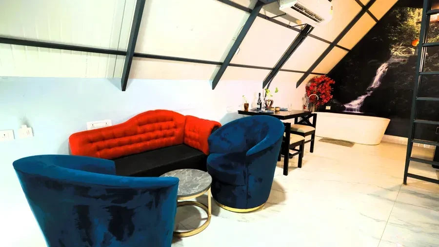 Family Suite with Private Balcony — photo 7