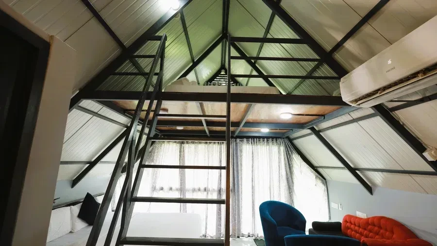 Family Suite with Private Balcony — photo 8