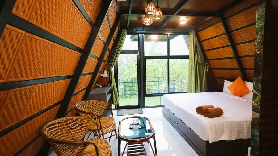 Tower Suite with Private Balcony — photo 4